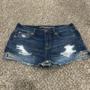 Woman’s American Eagle Shorts